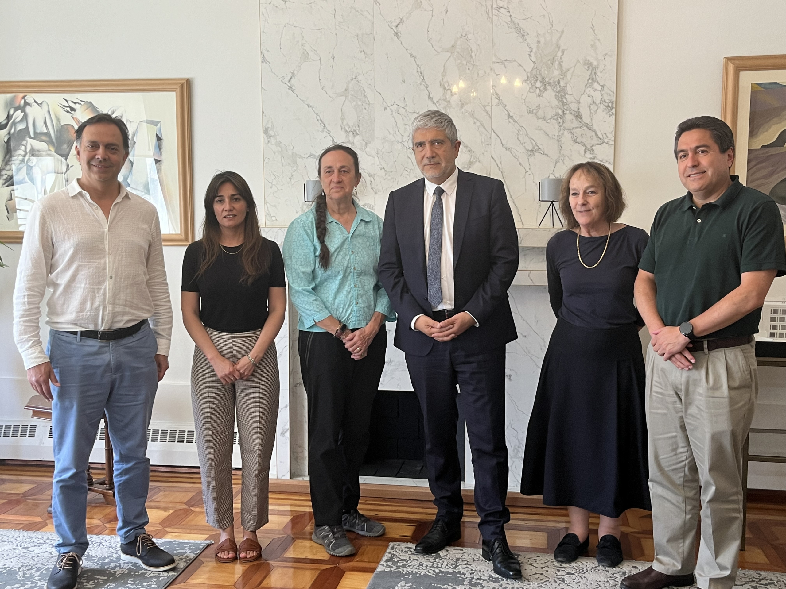 Saludo protocolar al rector UdeC, Carlos Saavedra Rubilar